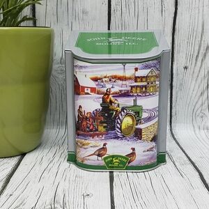 John Deere Tin Winter Scene Farm Tractor Slope Lid Hinged Tin